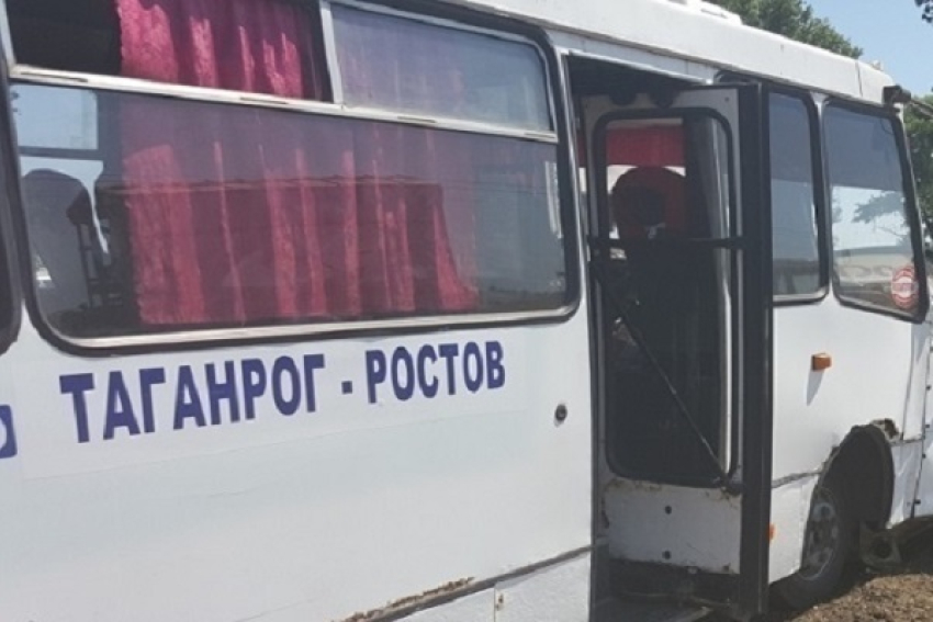 В Ростовской области водитель междугороднего маршрута хотел перевозить пассажиров в поломанной машине