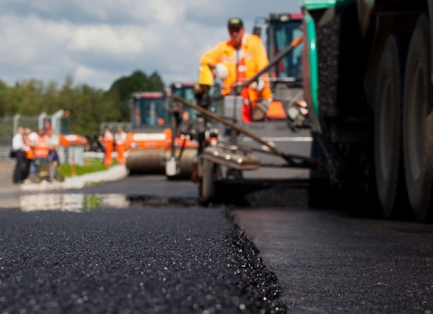 Из-за медлительности чиновников в Ростовской области не построили дорог на 2,29 миллиарда рублей
