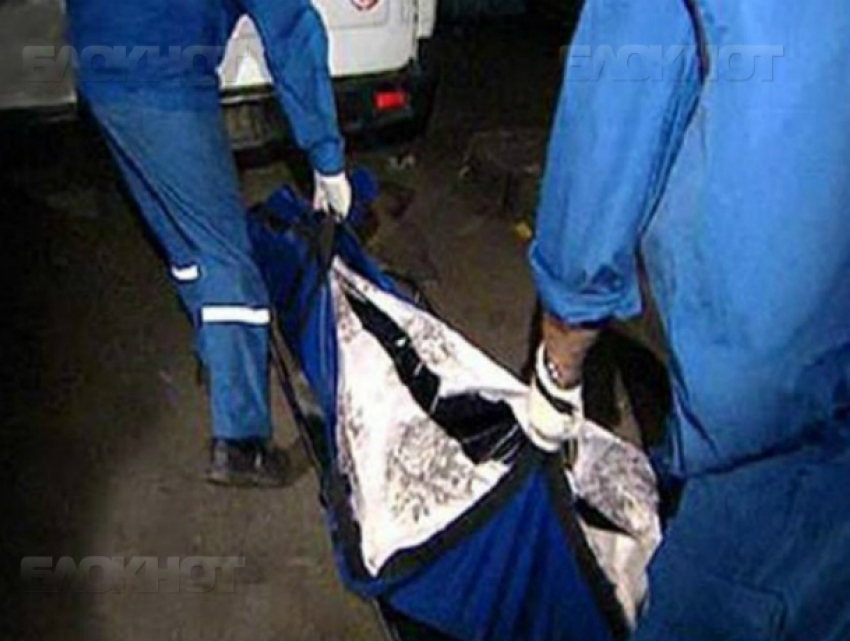 Мужчина воспламенился и сгорел заживо на глазах у прохожих на улице в Ростовской области