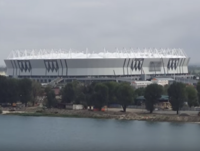 Позитивный видеоролик о строящемся стадионе получил Ростов в подарок на День города
