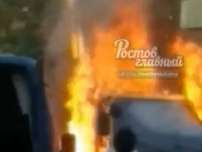 Оглушительным взрывом напугал жителей Ростовской области строительный кран