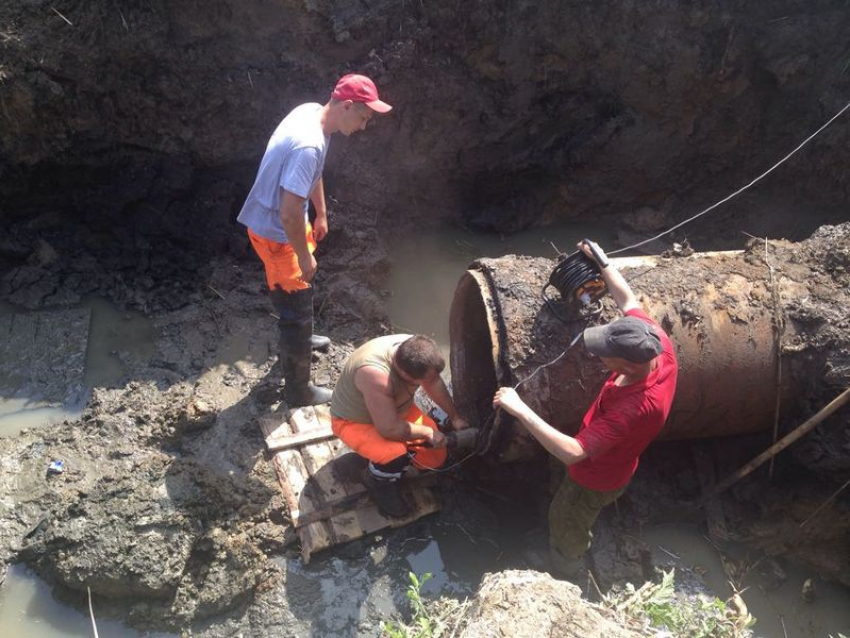 Водоканал зерноград. Канализация. Ремонт водовода н 2 ом подъеме Гуково.