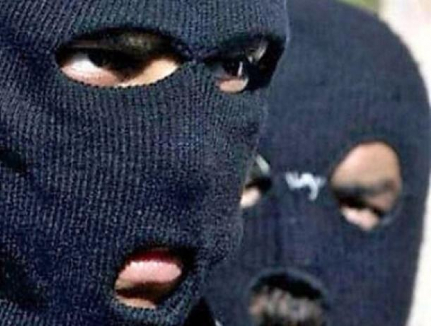 Вооруженное нападение на подростка в Таганроге совершили в масках его знакомые