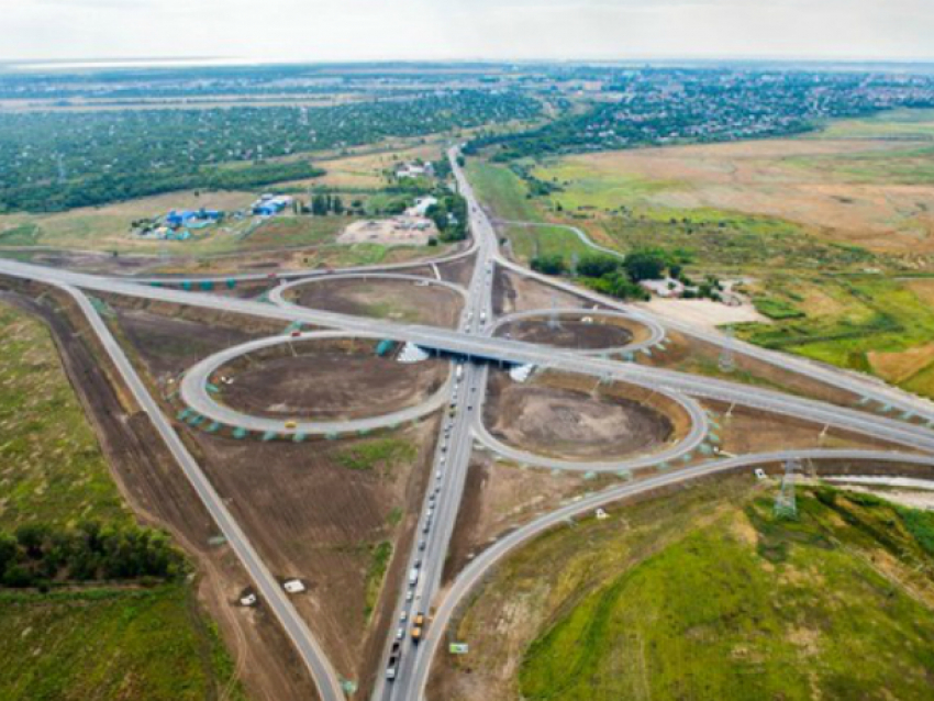 Дорожную развязку сделают на проспекте Шолохова в Ростове к открытию аэропорта