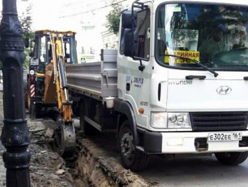 Воздушные электропровода «золотого квадрата» в центре Ростова решили закопать в землю 