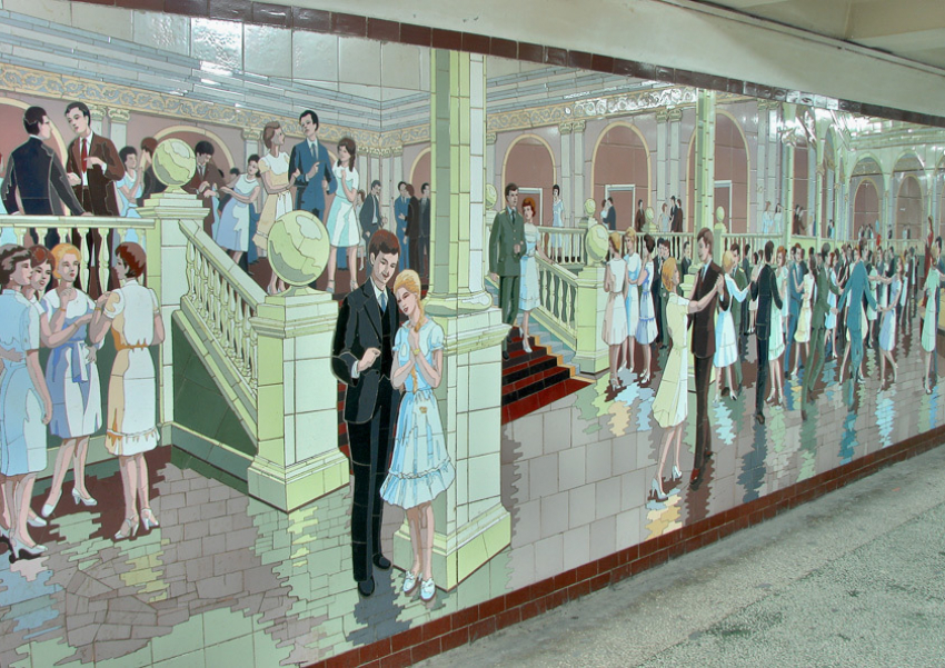 В центре Ростова начали ремонт пешеходного перехода 