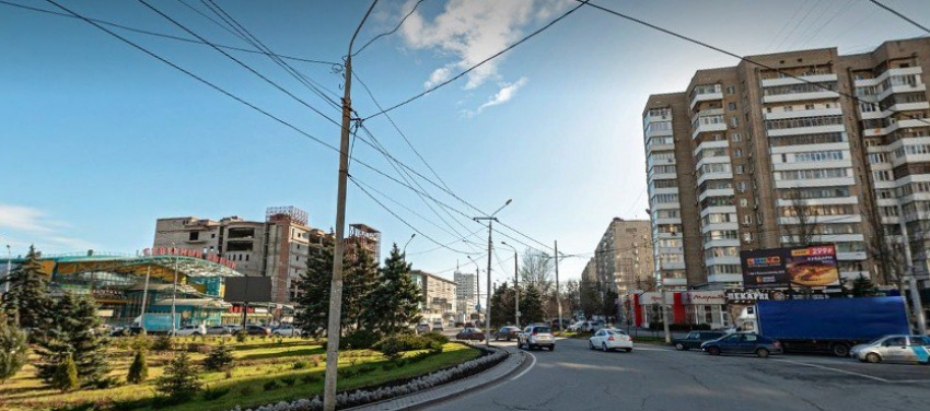 В Ростове на ремонт площади Космонавтов выделили 9,8 млн рублей