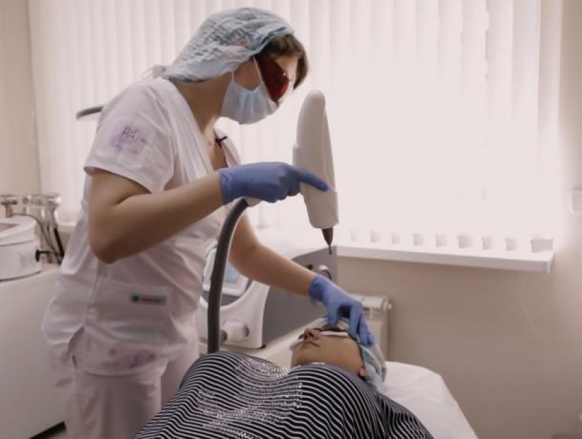 Досадную неудачу ростовчанок исправили косметологи