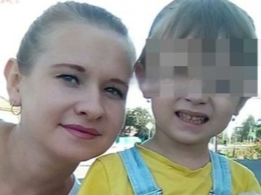 27-летняя женщина захлебнулась рвотой на глазах своей трехлетней дочери под Ростовом