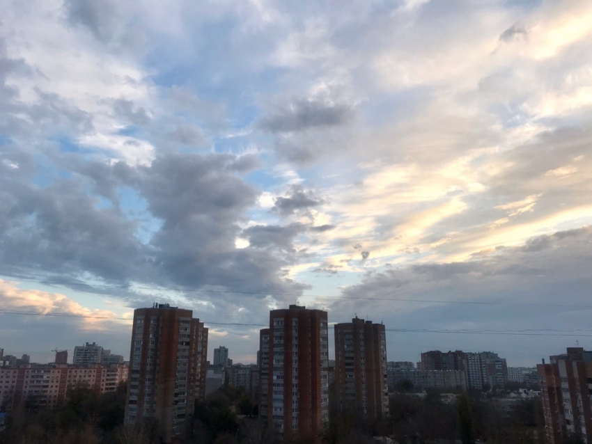 Пасмурно, но тепло: прогноз погоды в Ростове на 6 ноября