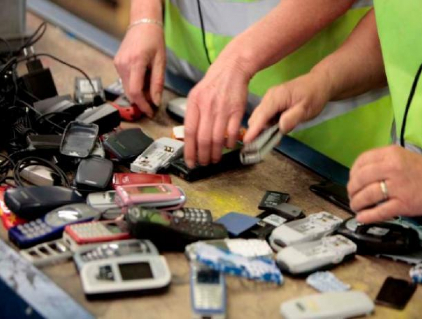 Мастер по ремонту гаджетов в Ростове оказался мошенником