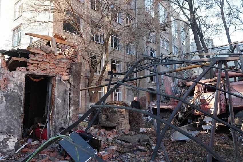 В Ростове умерла 76-летняя женщина, пострадавшая при атаке украинских дронов на Таганрог 25 ноября