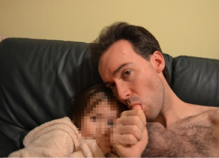 Экс-сотрудника ростовского Альянс-Франсез подозревают в детской педофилии