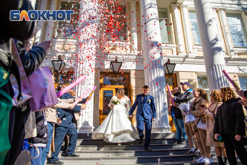 Не капитал, а потенциал: ростовчане стали играть более скромные свадьбы