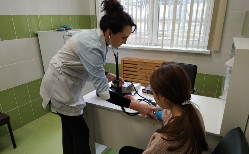 Оправданы ли волнения: эксперты высказались про проверки репродуктивного здоровья детей