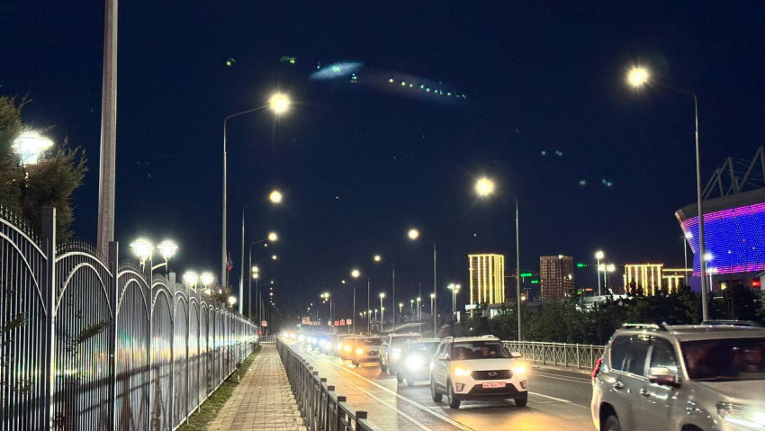 На Левобережной в Ростове начали восстанавливать освещение