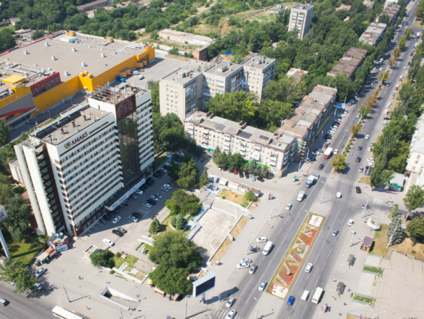 Суд разрешил строить 22-этажный дом на площади Ленина в Ростове
