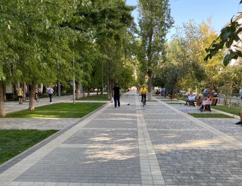 В Ростове открыли новую пешеходную зону