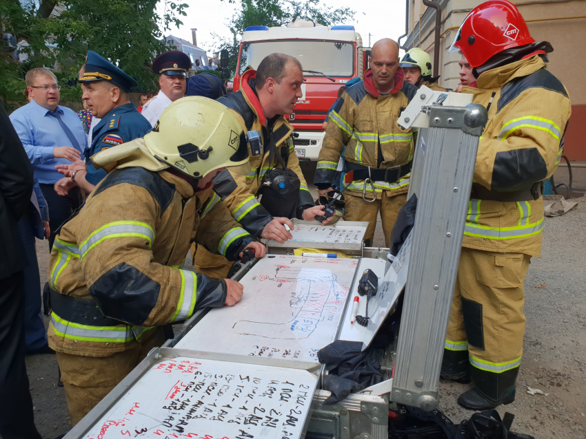 За сутки в Ростовской области ликвидировали 75 пожаров и загораний, спасли двух человек