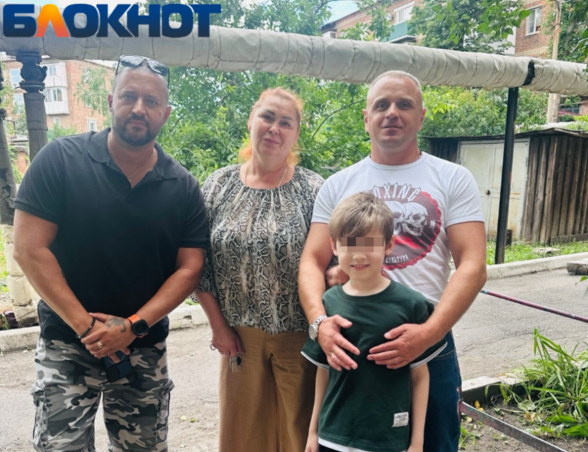 «Дайте им премию Кеосаяна»: спасших тонущего 10-летнего мальчика предложили наградить в Новошахтинске