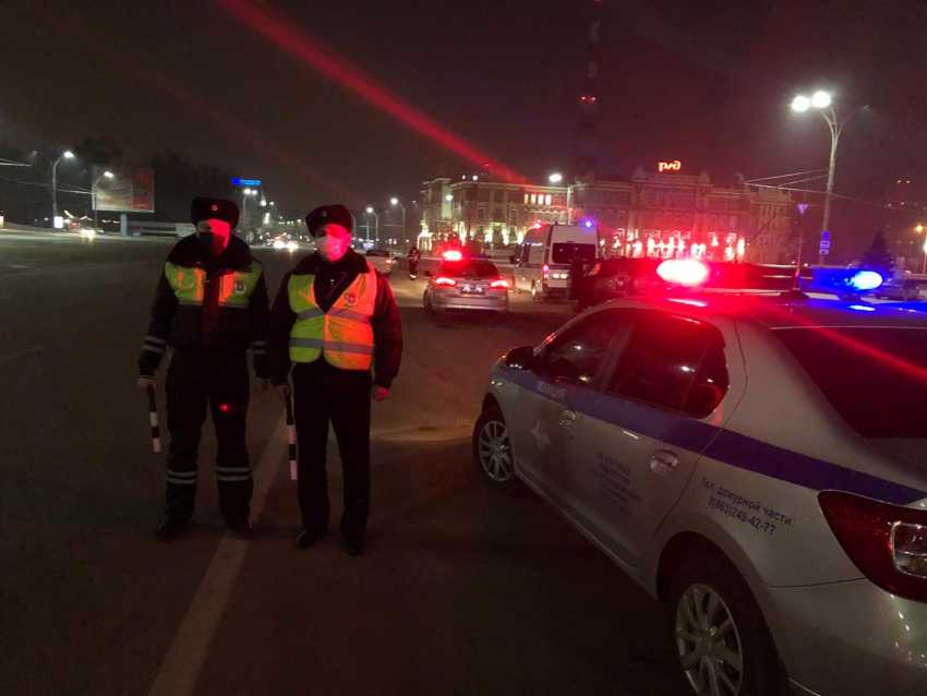 В Ростове полицейские оштрафовали около 30 таксистов