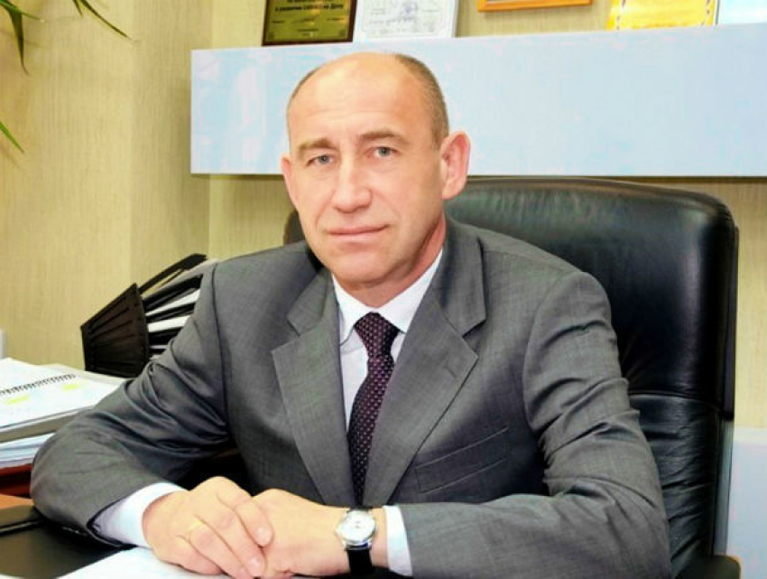 Василий Голубев отправил в отставку своего заместителя по энергетике и промышленности