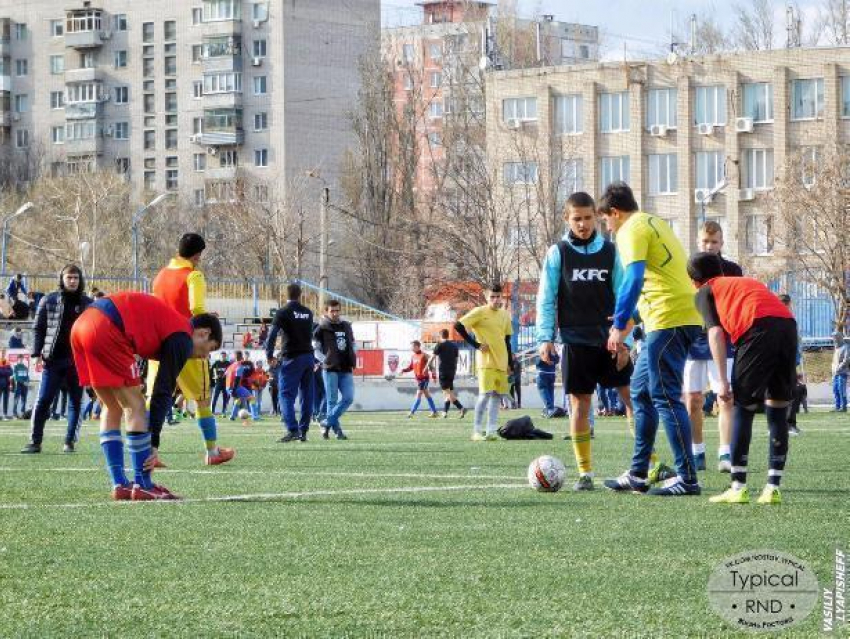 В «футбалт» сыграли на стадионе «Арсенал»