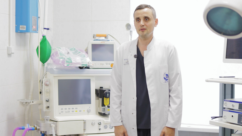 В ростовском «Центре детского здоровья» рассказали о преимуществах аппаратного обрезания при помощи анастомата