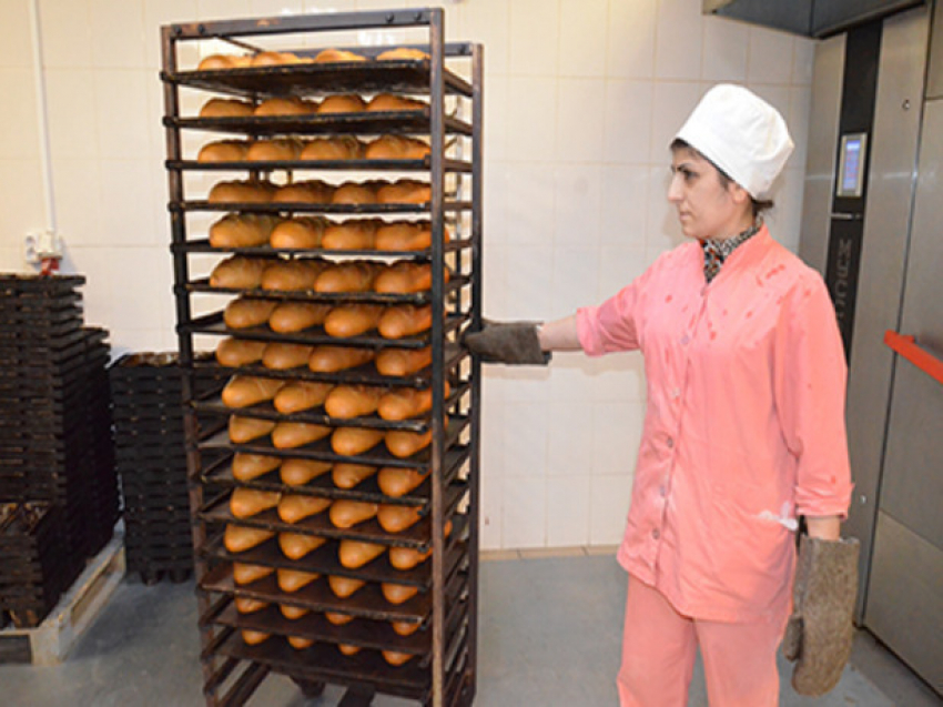 Печенье с булочками без химических добавок и ГМО получили в Ростовской области отметку «Сделано на Дону"