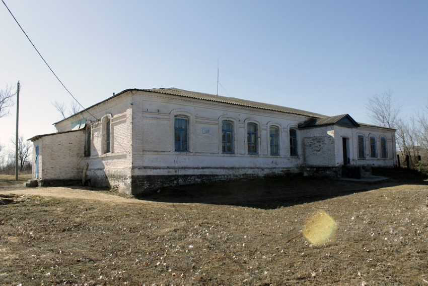 В Ростовской области взяли под охрану здание школы, где учился художник Митрофан Греков