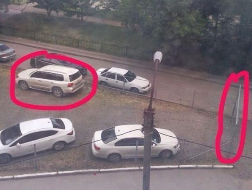 Дерзкие угонщики увели дорогую иномарку с охраняемой парковки в Ростове