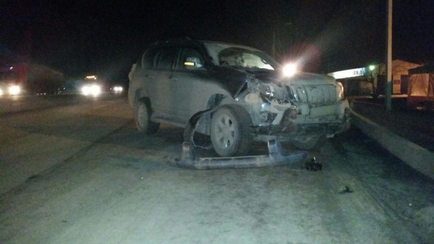 В Аксайском районе водитель Toyota Land Cruiser Prado насмерть сбил женщину