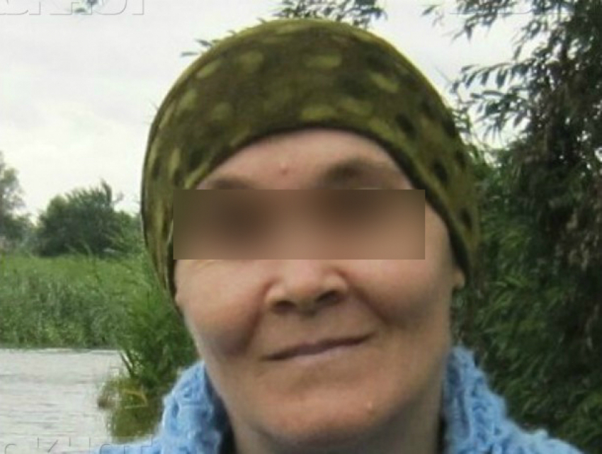 Потерявшуюся на улицах Ростова «расстроенную» женщину помогли доставить в больницу прохожие