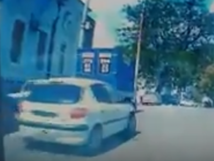 Чудесное спасение от ДТП с «ослепшим» водителем попало на видео в Ростове