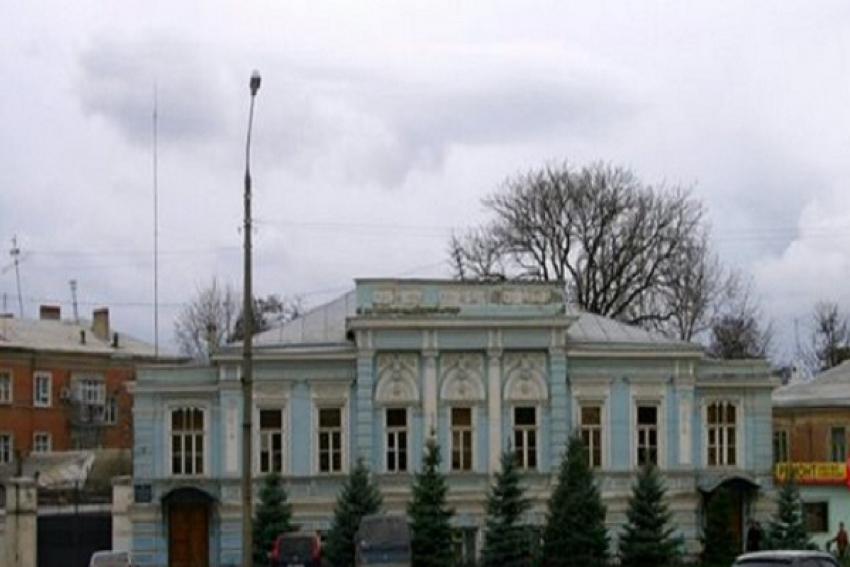 В Ростовской области сдают исторический особняк за 200 тысяч рублей