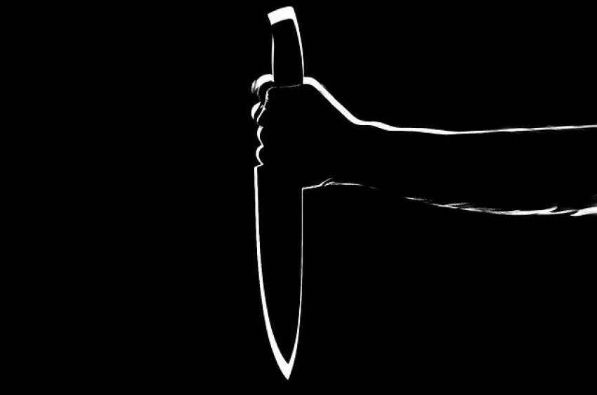 В Ростовской области мужчина с ножом напал на подростка