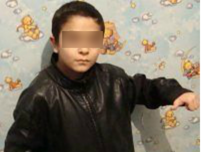 Серию вооруженных налетов на магазины и ларьки Ростовской области совершили четверо юнцов