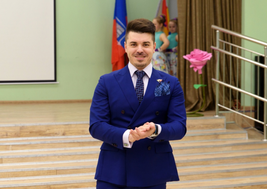 Один из самых стильных депутатов гордумы Ростова за год разбогател в 51 раз