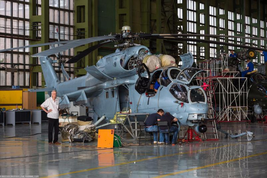 Акционеры «Роствертола» одобрили сделку на поставку вертолетов за миллиард евро