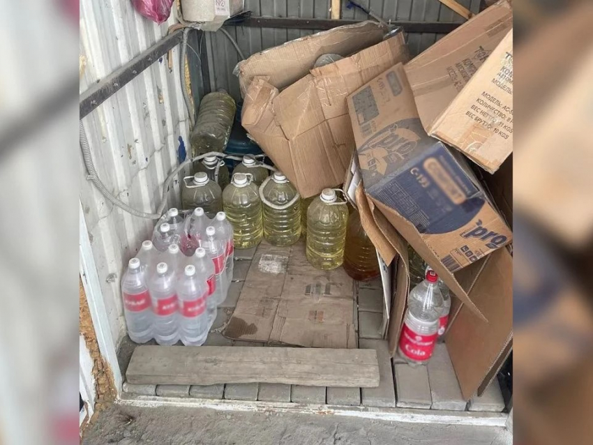 Полиция изъяла 4,5 тонны солярки и накрыла незаконную схему на автозаправке в Ростове