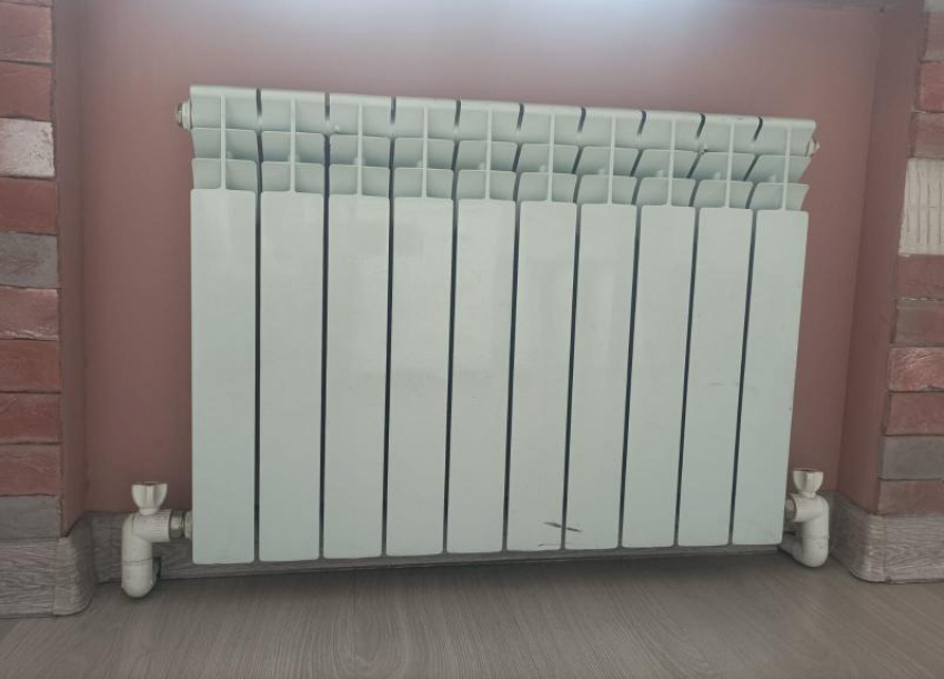 «Дети задубели от холода»: ростовчане третий день мерзнут в квартирах из-за аварии на теплотрассе 