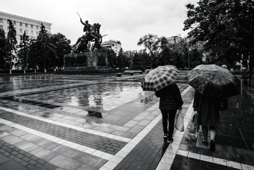 В Ростовской области ожидаются ливни и град
