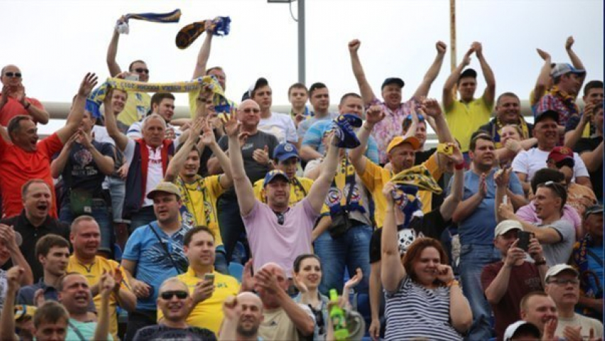 ФК «Ростов» обыграл «Тосно» и отстоял право играть в премьер-лиге 