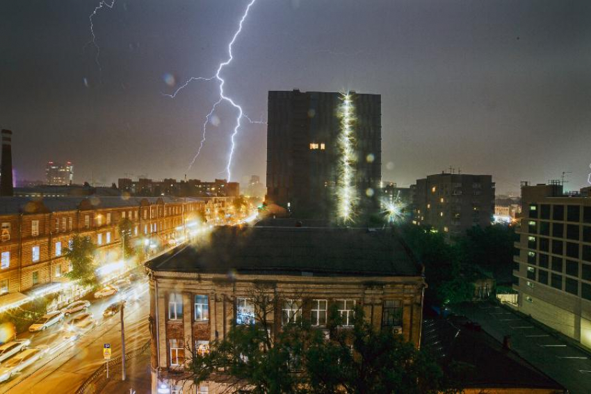 В четверг синоптики обещают в Ростове-на-Дону похолодание и дождь с грозой