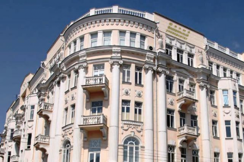 В Ростове на главном корпусе ЮФУ появится мемориальная доска