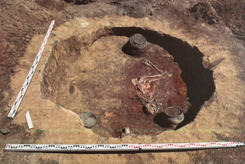 В Ростовской области археологи нашли семь древних могил с драгоценностями 