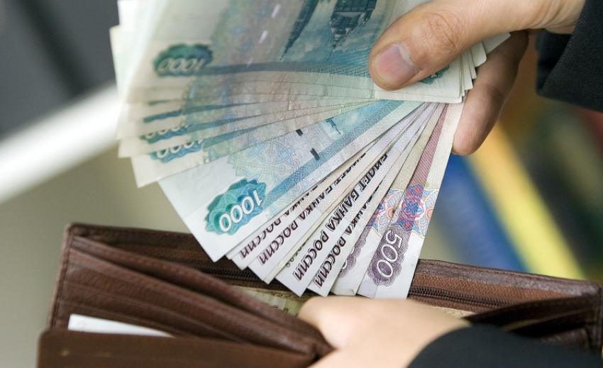 В Ростовской области зарплаты оказались на 10% ниже, чем в целом по России