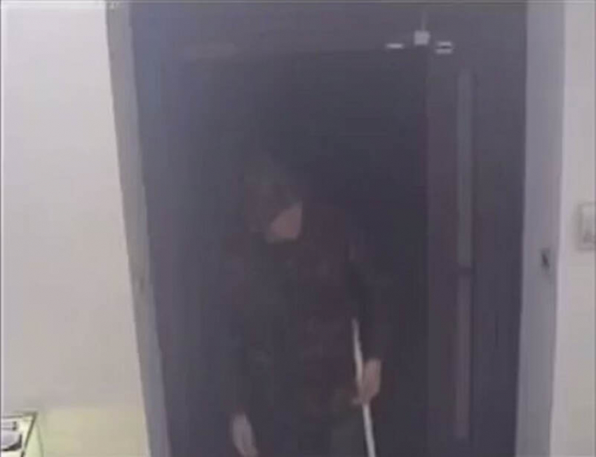 На полмиллиона рублей ограбил ювелирный магазин дерзкий азовчанин 