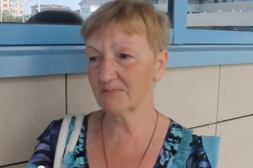 Ростовские волонтеры помогут пенсионерке из ЛНР и ее внучке вернуться домой 