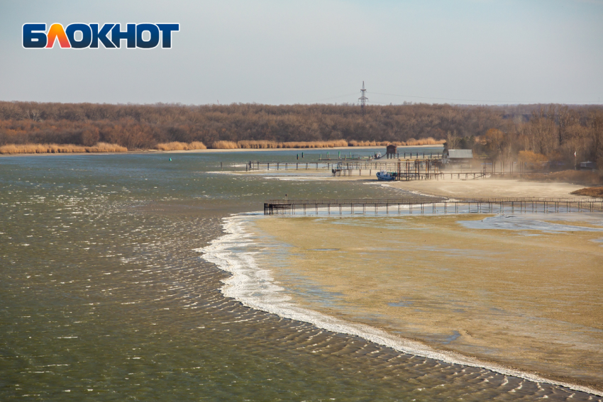 В трех районах Ростова из-за холода и обмеления Дона ограничили водоснабжение